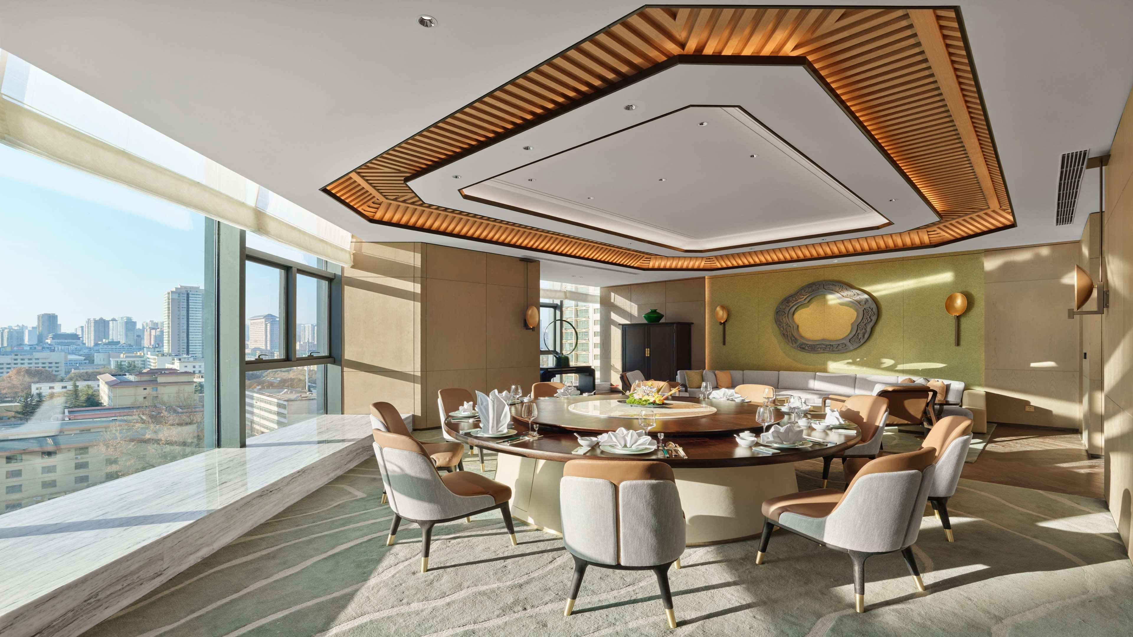 Hilton Lanzhou City Center Ngoại thất bức ảnh