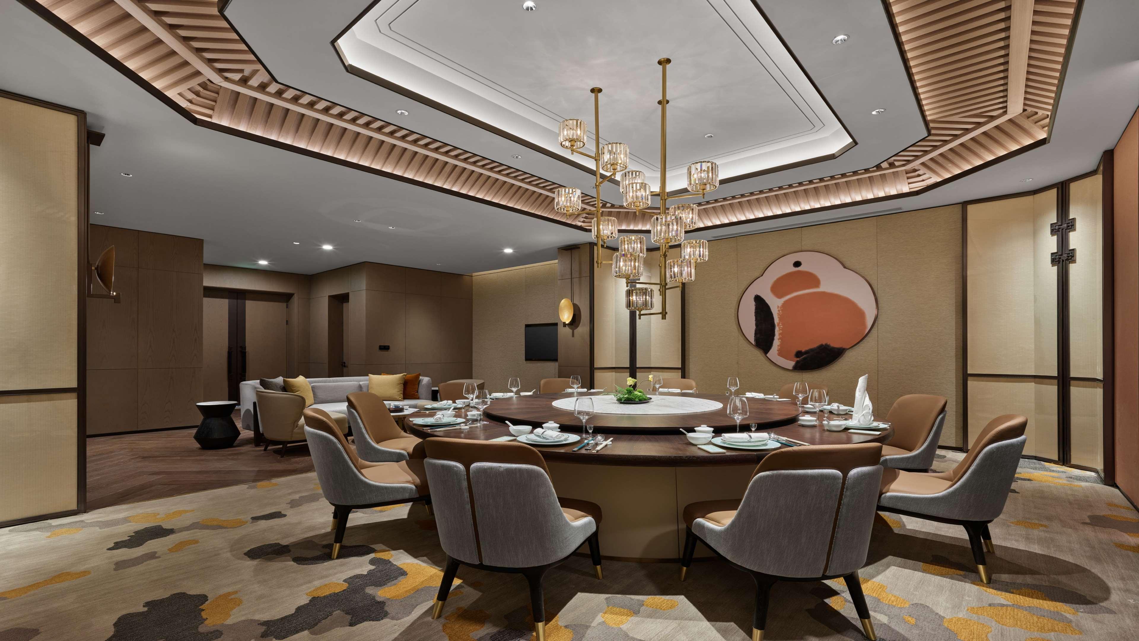 Hilton Lanzhou City Center Ngoại thất bức ảnh