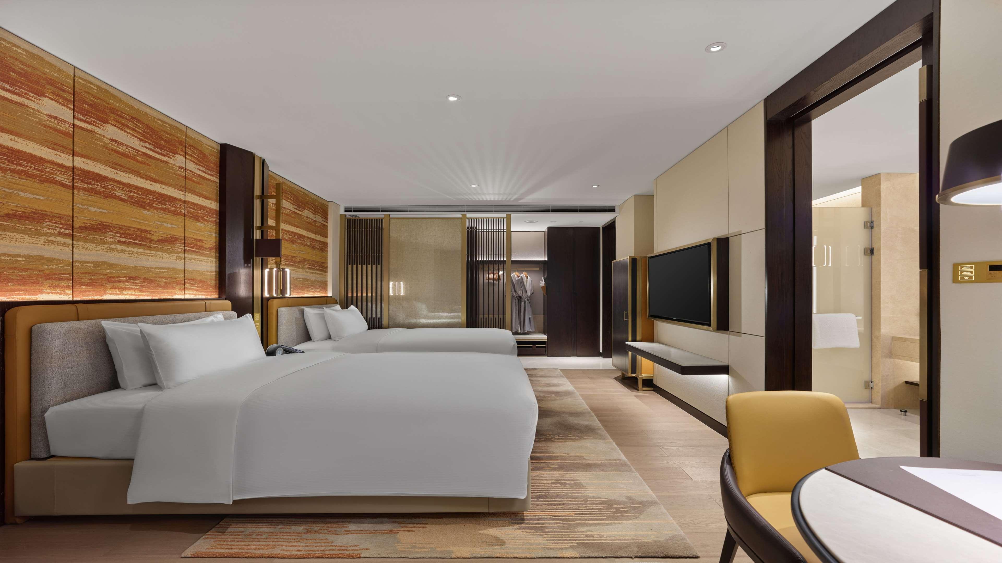 Hilton Lanzhou City Center Ngoại thất bức ảnh