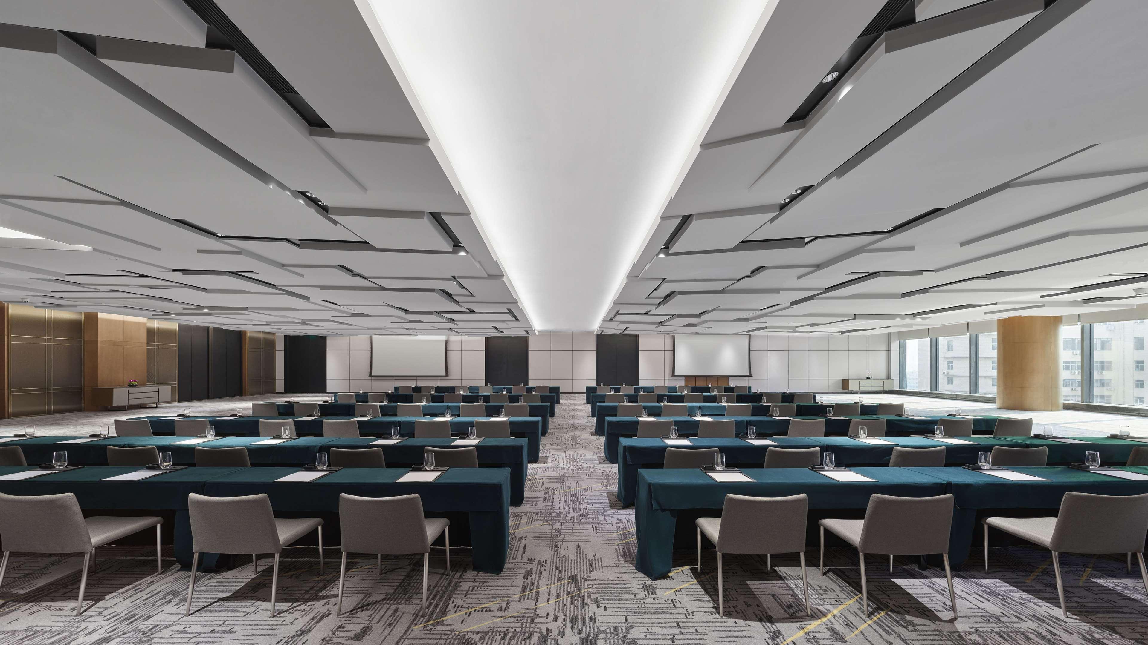 Hilton Lanzhou City Center Ngoại thất bức ảnh