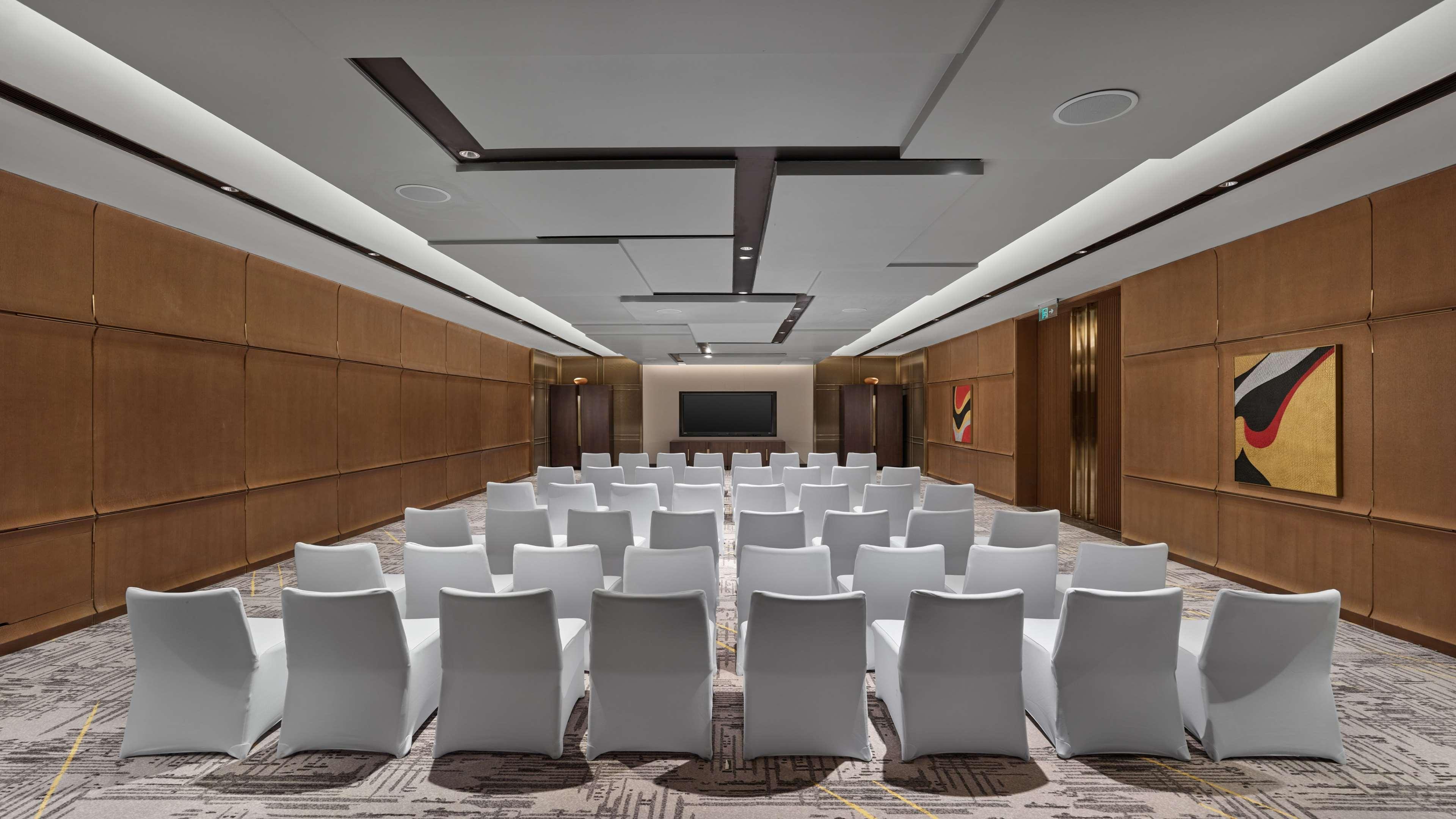 Hilton Lanzhou City Center Ngoại thất bức ảnh
